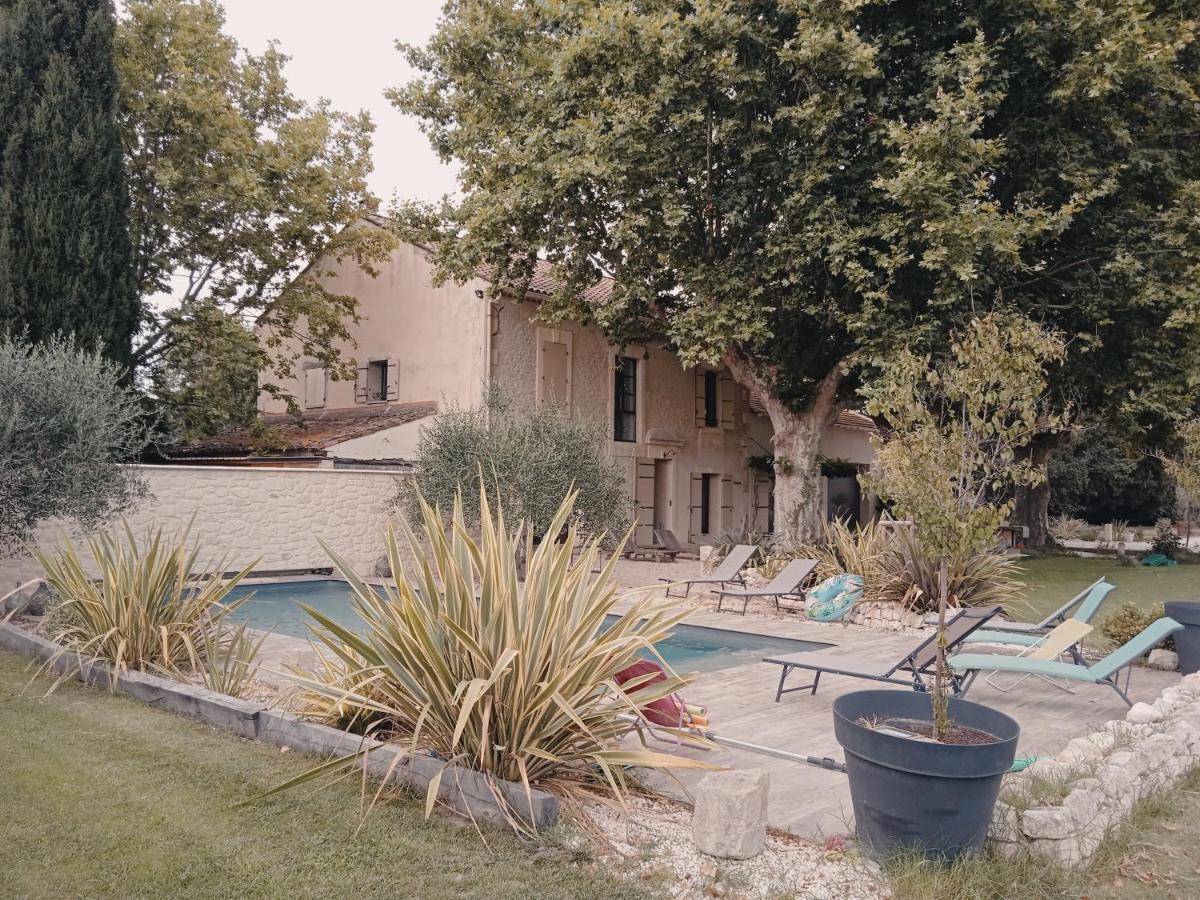 Gite Du Mas De La Finiere ,Avec Spa Interieur Châteaurenard Eksteriør bilde